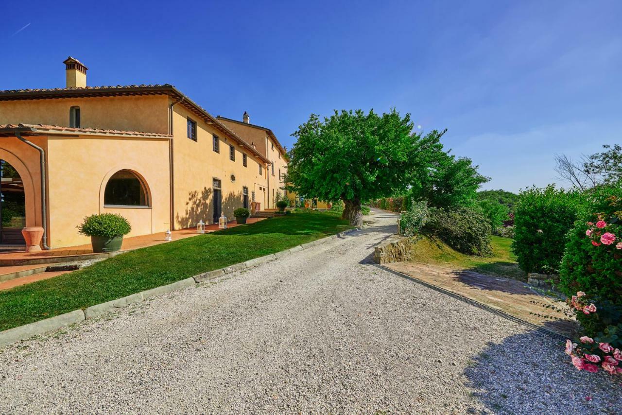 Casale Di Valle Villa วินชี ภายนอก รูปภาพ