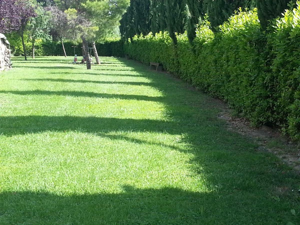Casale Di Valle Villa วินชี ภายนอก รูปภาพ